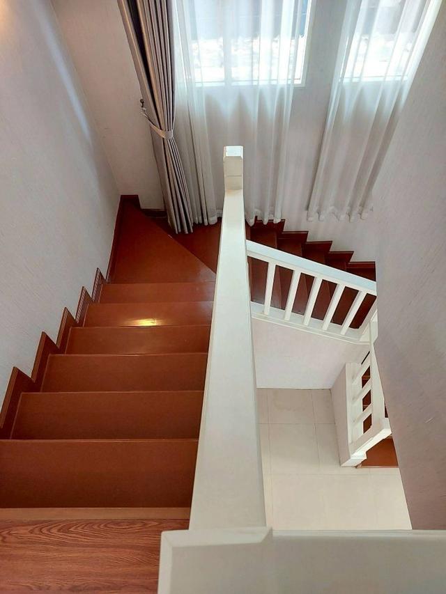 ขายบ้านเดี่ยว 2 ชั้น บารเมษฐ์ สวนหลวง ร.9  ขนาด 60.50 ตร.ว. พร้อมมุมทำงาน หันหน้าทิศเหนือ ใกล้สนามบินสุวรรณภูมิ 7