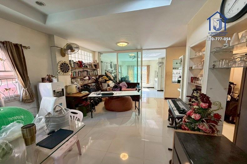 ขายบ้านเดี่ยว 2 ชั้น ถนนโชคชัย 4 ซอย 43 หลังริม ใกล้รถไฟฟ้า-ทางด่วนฉลองรัช (รามอินทรา-อาจณรงค์) 6