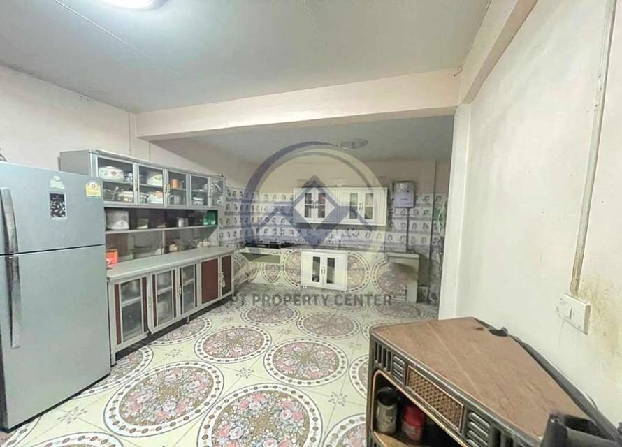 บ้านเดี่ยว 2 ชั้น สร้างเอง ซอยบางศรีเมือง 1/3 ถนนพระราม 5 - นครอินทร์ พร้อมใบอนุญาตก่อสร้างและต่อเติมถูกต้องตามกฎหมาย ราคาสามารถเจรจาต่อรองได้ 8