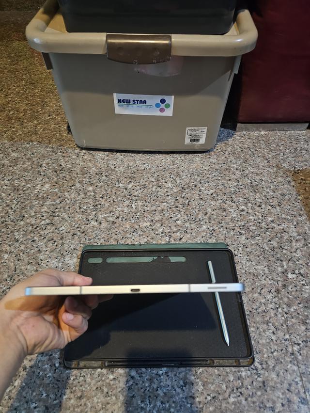 ขายๆๆๆถูกSamsungTabS7FEสีGreen 64กิ๊กLTEใส่ซิมได้ยสูนTrueสภาพสวยการใช้งานดีเยี่ยมทุกๆฟังชั่นเครื่องรีสโตได้ตลอดไม่มีติดแอคเค้าใดๆคับ  สภาพ: 95% สวยๆค 4