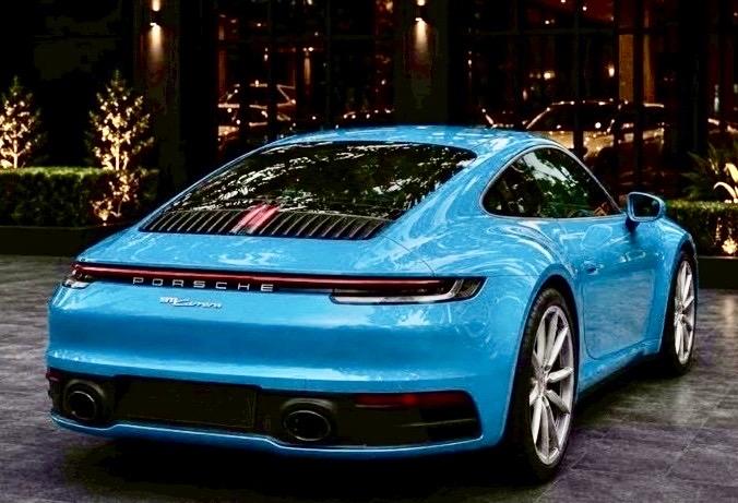 Porsche 911 Carrera (992) āļĢāļđāļāļĒāđāļāļĒāļāļĩāđ 2