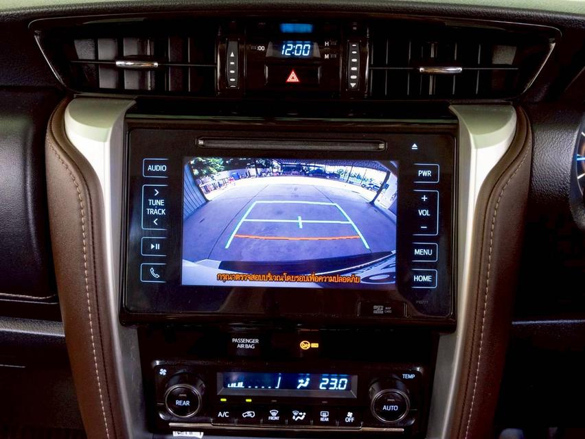 Toyota fortuner 2.4V 2WD ปี 2019 17