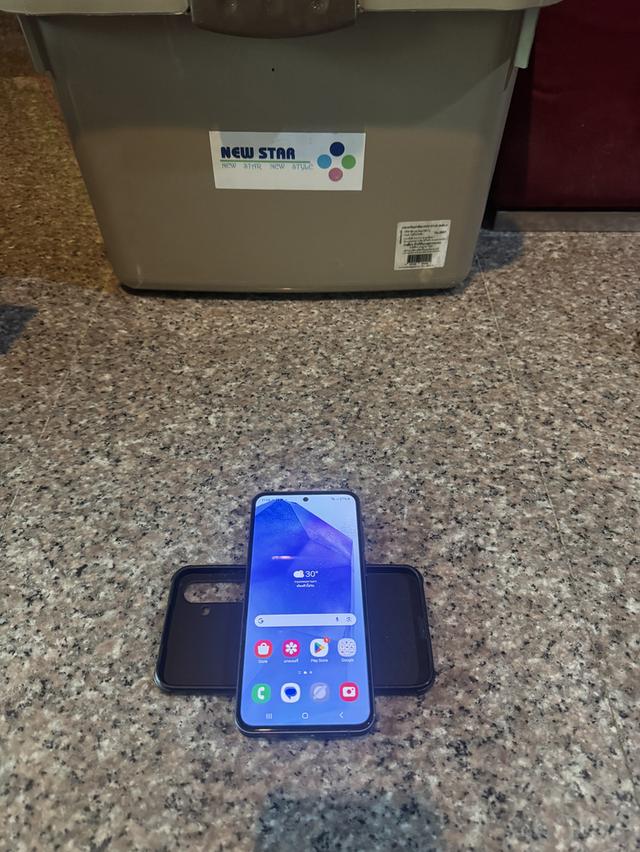 ขายๆๆๆถูกSamsungA55 5G สีPhomton Black 128กิ๊กสูนTrueสภาพสวยการใช้งานดีเยี่ยมทุกๆฟังชั่นเครื่องรีสโตได้ตลอดไม่มีติดแอคเค้าใดๆคับ  สภาพ: 98% สวยๆคับไร