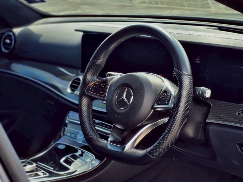 Benz E 350e AMG ปี 2018 ไมล์  85,xxx km. 9