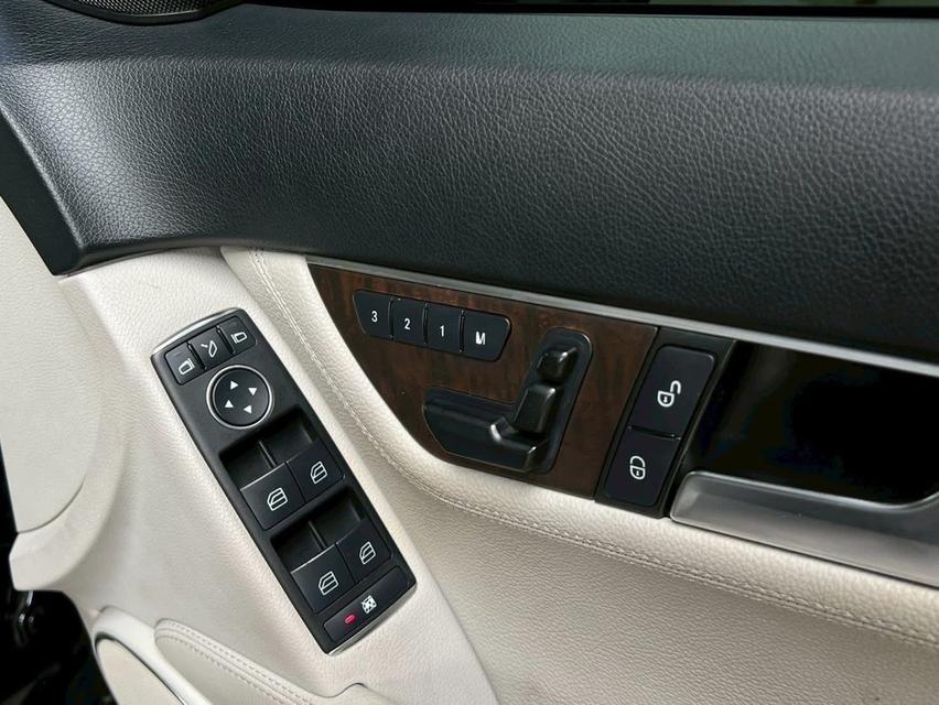Benz C200 7
