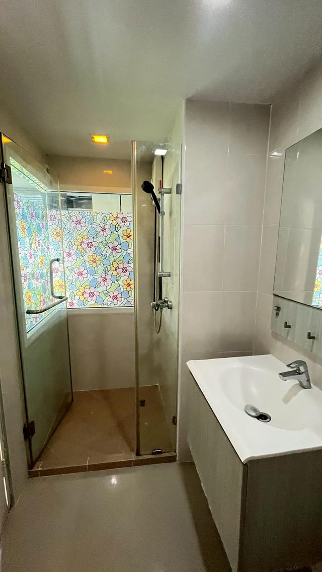 คอนโดมิเนียม Lugano ลาดพร้าว18 8