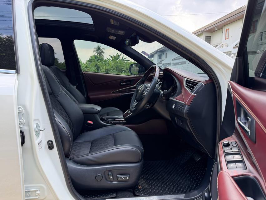 2015 TOYOTA HARRIER, 2.0 (สีขาว)✨เลขไมล์แท้💯% 💵ราคาพิเศษ 558,000 บาท💵 รูปที่ 13