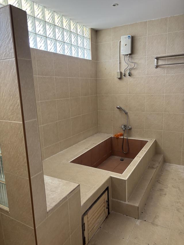 อาคารพาณิชย์2ห้อง หน้ากว้าง 8 เมตรลึก 16 เมตร 13