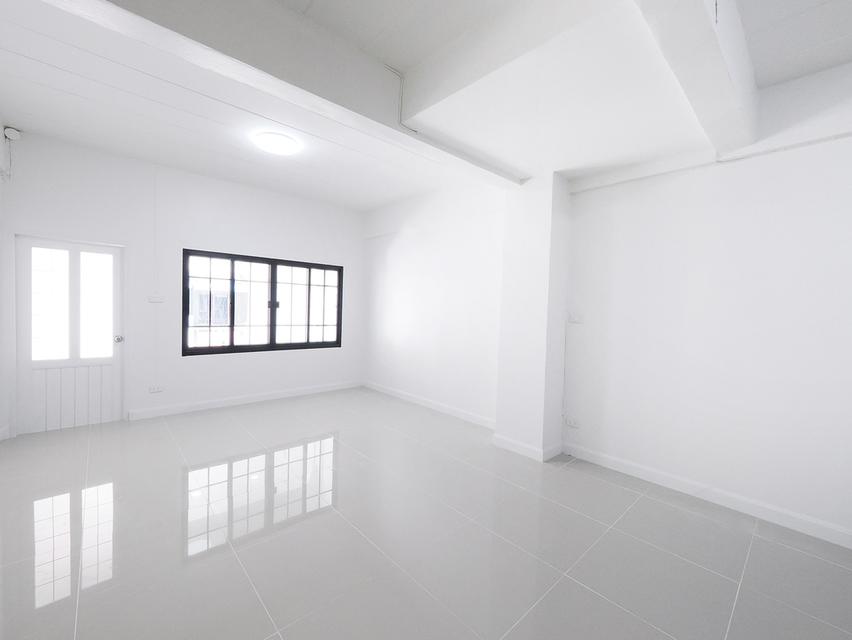 ขายทาวน์เฮ้าส์ 2 ชั้น ม.รินทร์ทอง ขนาด 16 ตร.ว. 2นอน 2น้ำ 1จอดรถ [ลำลูกกา-คลองสอง] ขาย 1.48ล้าน 6