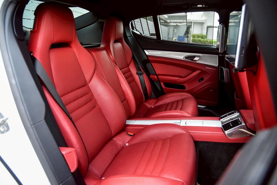 รหัสรถ CBL1233 Porsche Panamera 4S E-Hybrid AT 2015 11