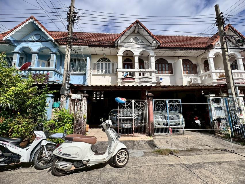 ขายทาวน์เฮ้าส์ 2 ชั้น หมู่บ้านเสนาวิลล่า3 ซอยคู้บอน27แยก10 **น่าลงทุน** (N.1933) 1