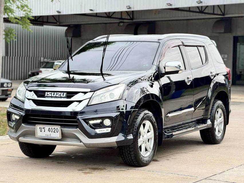 ขาย Isuzu MU-X 3.0DVD ปี15