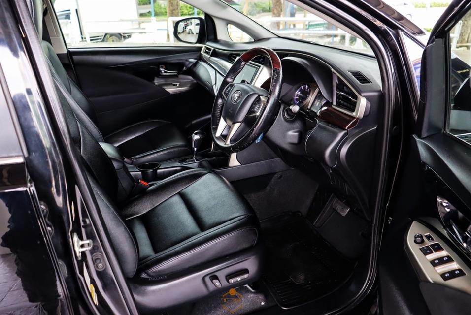 รถยนต์ toyota 14
