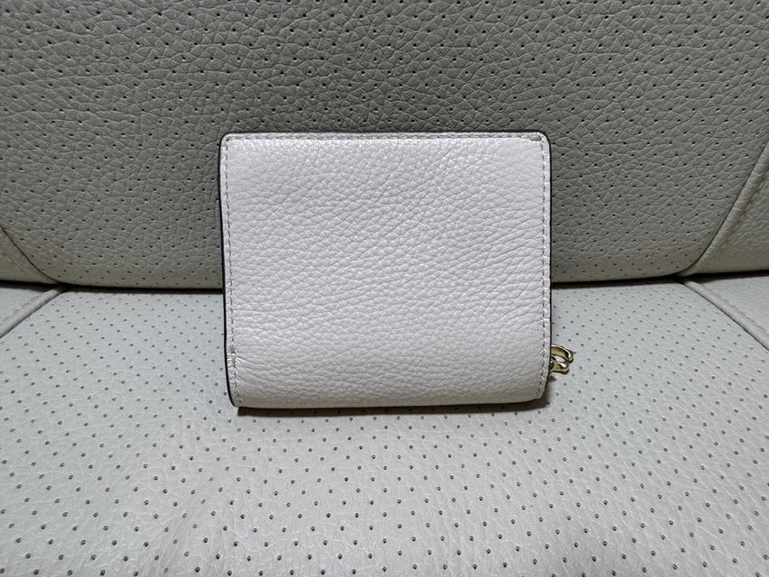 มือสองสภาพดีมาก Coach Snap Wallet in Signature Canvas  กระเป๋าสตางค์ใบเล็ก 2 พับ 4