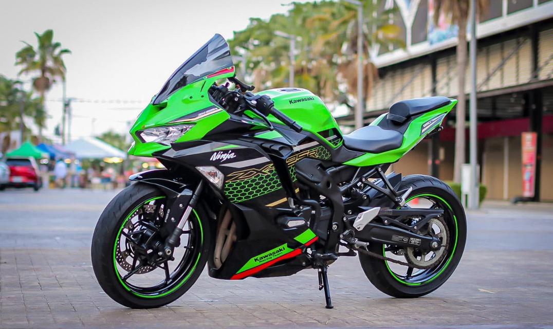 ปล่อยต่อรถสุดเท่มือ 2 Kawasaki Ninja ZX-25R