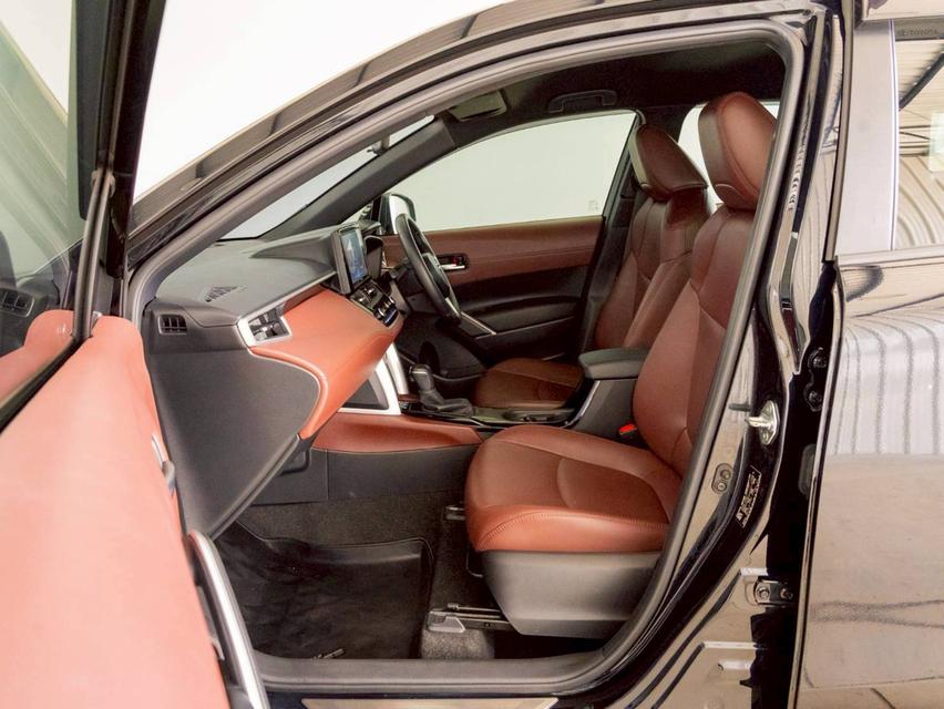 TOYOTA COROLLA CROSS 1.8 HYBRID PREMIUM ปี 2021 15