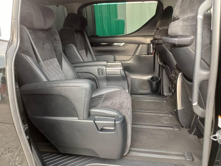 ปี2016 VELLFIRE ZG BLACK NIGHT AUTO TOP เบนซิน 19