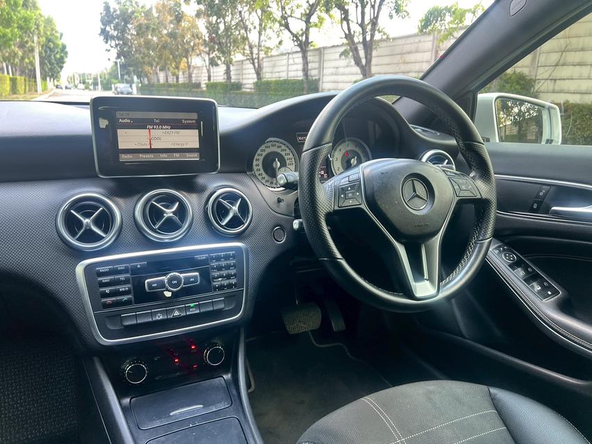 Mercedes Benz a180 SUV ปี 2013 รูปที่ 8