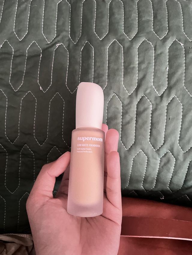 รองพื้นsupermomมือสอง