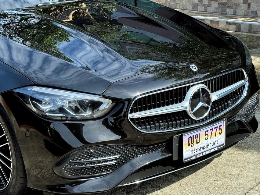 2023 BENZ C220D W206 รถมือเดียวออกป้ายแดง รถวิ่งน้อย ไม่เคยมีอุบัติเหตุ วารันตีศูนย์ยังเหลืออีกนานครับ 8
