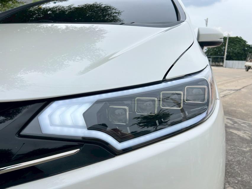 รหัสรถ AP8959 Honda Jazz 1.5 SV ปี 2015 16