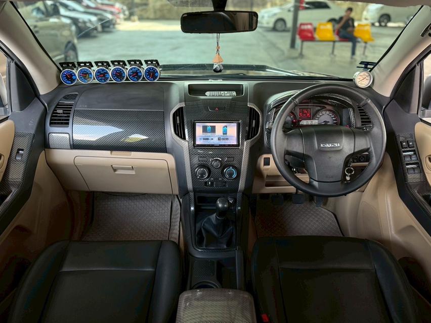2016 ISUZU D-MAX 12-19, 1.9 Ddi  โฉม CAB-4 12-19 4 ประตู สีขาวยอดนิยม รูปที่ 4