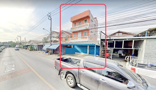 ตรงปก ตลาดพระเงิน ลดครั้งที่3 ติดถนนใหญ่ วัดศรีประวัติ ให้เช่า โชว์รูม อาคารพาณิชย์ 3 ชั้น 2-3นอน 3น้ำ หลังคาหน้าอาคาร 2 1