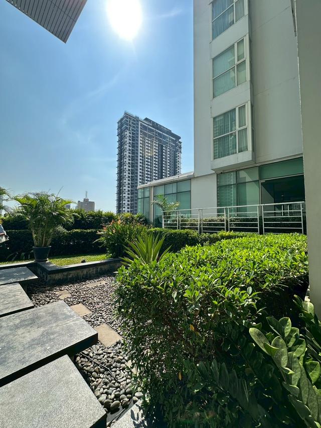 The Lighthouse สาทร–เจริญนคร14 17