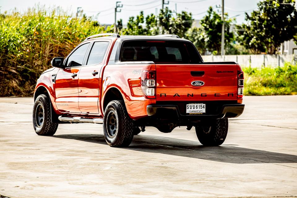 Ford Ranger 2.2 Wildtrak Hi-Lander Double Cab เกียร์ AT ปี 2015 สีส้ม  8