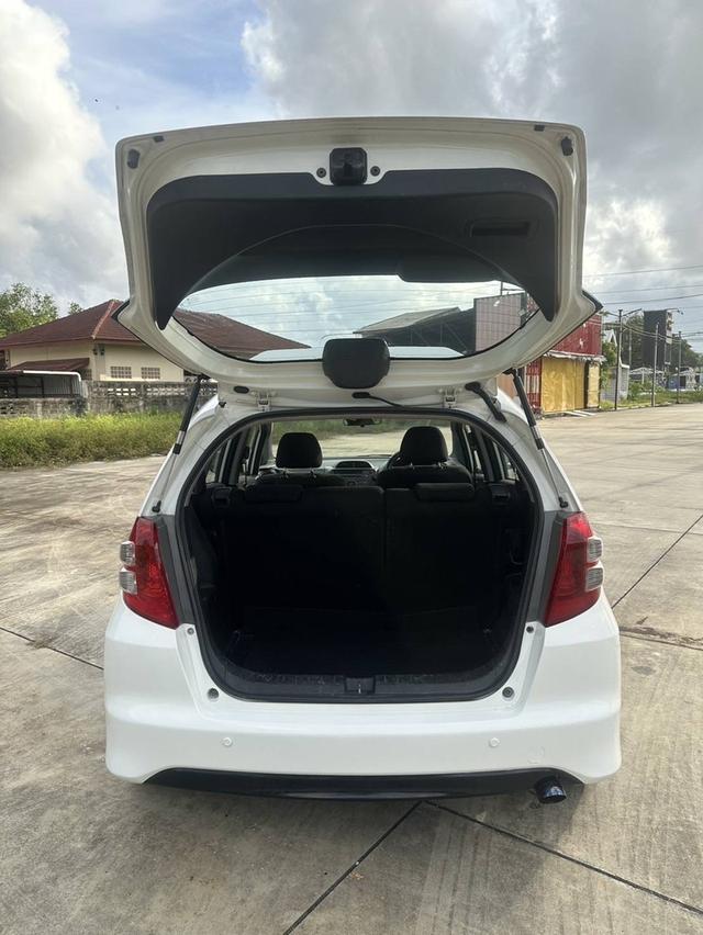 (แจ้งรหัสรถ BK5056) Honda Jazz 1.5 SV💥ปี2008💥 รูปย่อยที่ 4