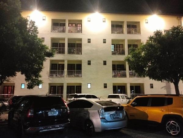 ขายด่วน!! โรงแรม ใกล้โรบินสัน สระบุรี โรงแรมขุมทรัพ์ตึก 4 ชั้น ใกล้สถานีรถไฟความเร็วสูง ทำเลดี ทำเลทอง โทร 083‐7823594 10