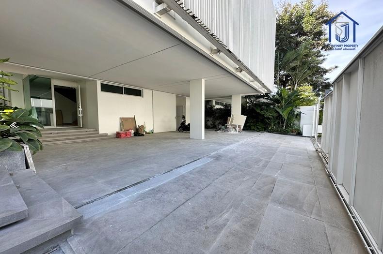 ขายบ้านเดี่ยว 3 ชั้น หมู่บ้านวีเว่ เอกมัย-รามอินทรา ถนนประดิษฐ์มนูธรรม ซอยโยธินพัฒนา 3 2