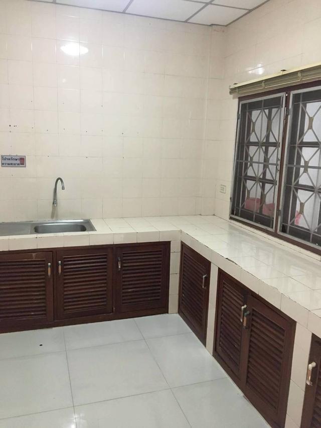 ให้เช่าทาวน์โฮม 3 ชั้น ห่างจาก MRT ลาดพร้าวเพียง 150 เมตร (พร้อมอยู่ 1 กันยายน 68) (N.1837) 6