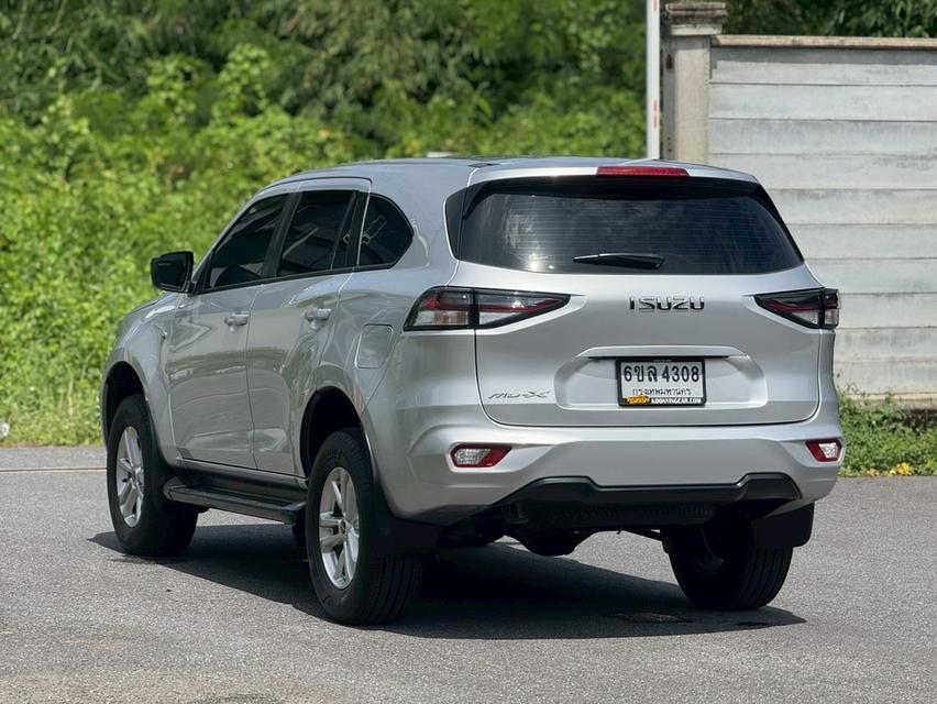 ISUZU MUX Wagon 4dr Active 7st Auto 6sp RWD 1.9DCT Y2021. สีเทา ออโต้  4