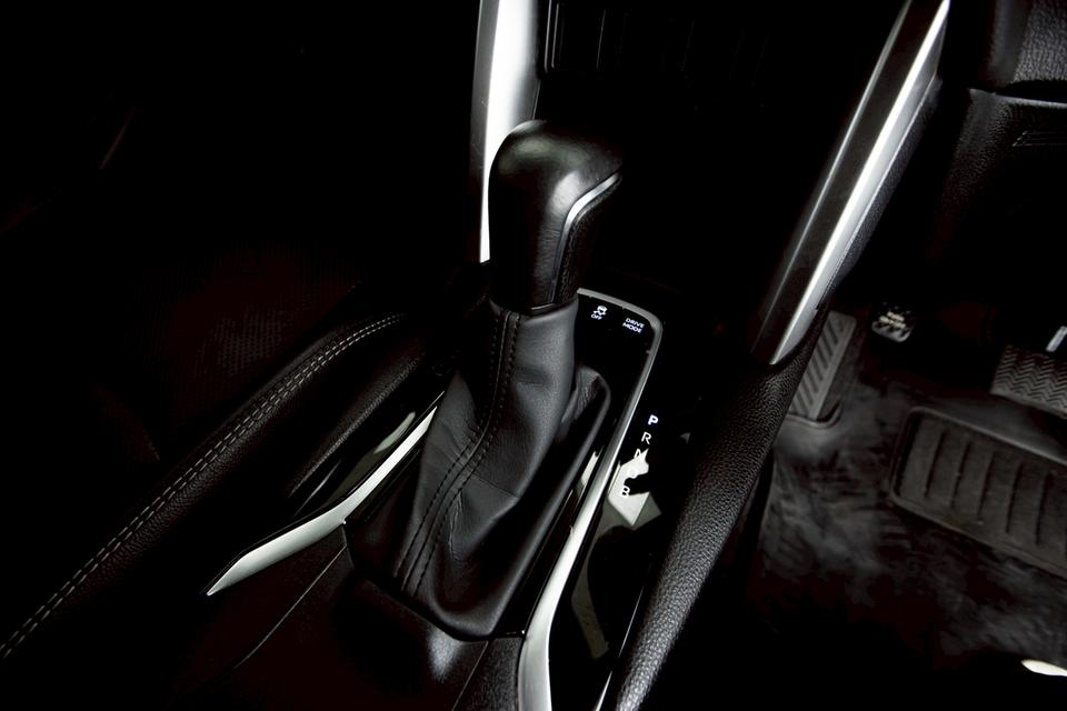 TOYOTA COROLLA CROSS 1.8 HYBRID SMART 2023  8