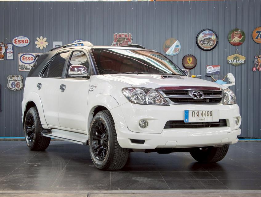 TOYOTA FORTUNER 3.0 V 4WD ปี 2008