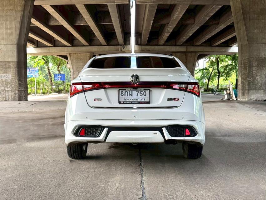 ขายรถ MG5 1.5X Turbo Sunroof ปี 2019 สีขาว เกียร์ออโต้