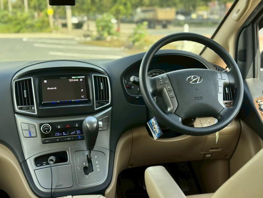 Hyundai H1 2.5 Elite (Minorchange) 2019 สีน้ำตาล ออโต้  15
