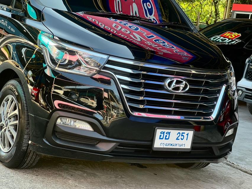 HYUNDAI H-1 รถปี 2018 จด 2019 รุ่น 2.5 ELITE ออโต้ สีดำ ใช้น้อย เลขไมล์ 88,900 km รูปที่ 6