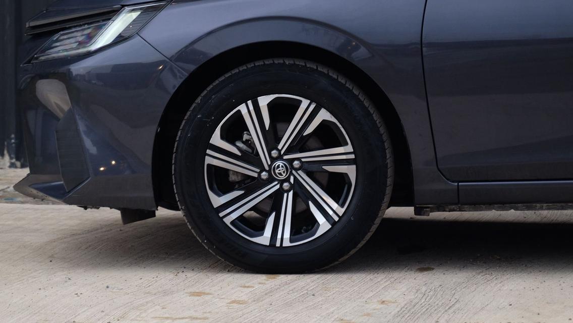 TOYOTA YARIS ATIV, 1.2 SMART ปี2023ไมล์ 6x,xxx km.เครื่องยนต์เบนซินเกียร์ออโต้ รถสวย พร้อมใช้ราคา รูปที่ 8