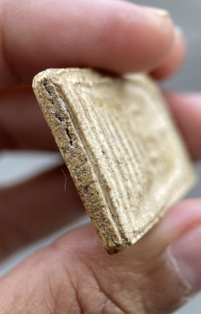  พระสมเด็จบางขุนพรหมพิมพ์เส้นด้าย  สภาพสมบูรณ์ 12