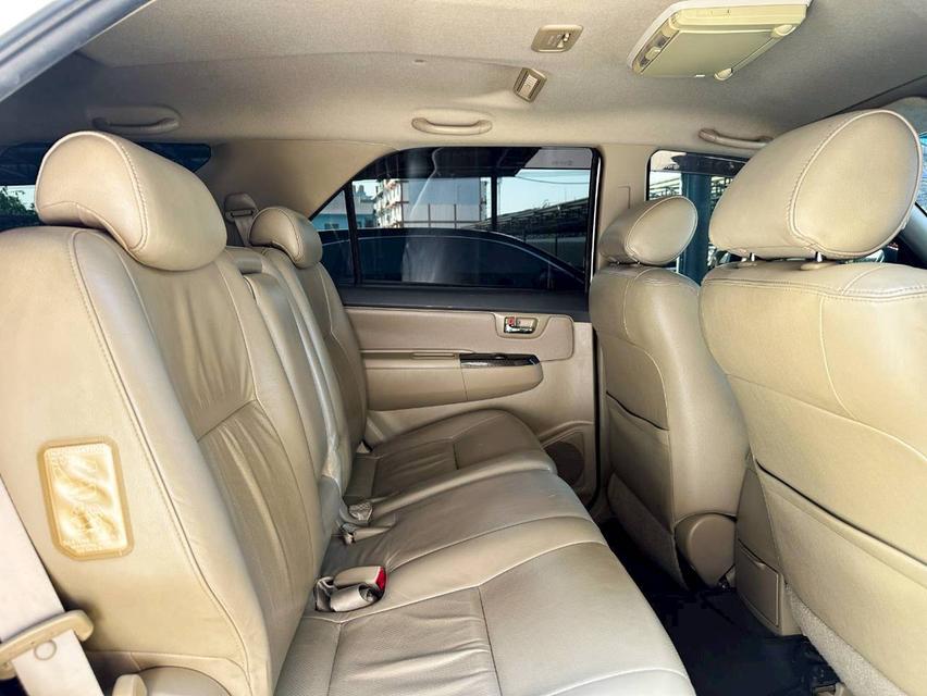 ขายรถ Toyota Fortuner 3.0 TRD Sportivo 4WD ปี 2010 สี ขาว เกียร์ออโต้ รูปที่ 15