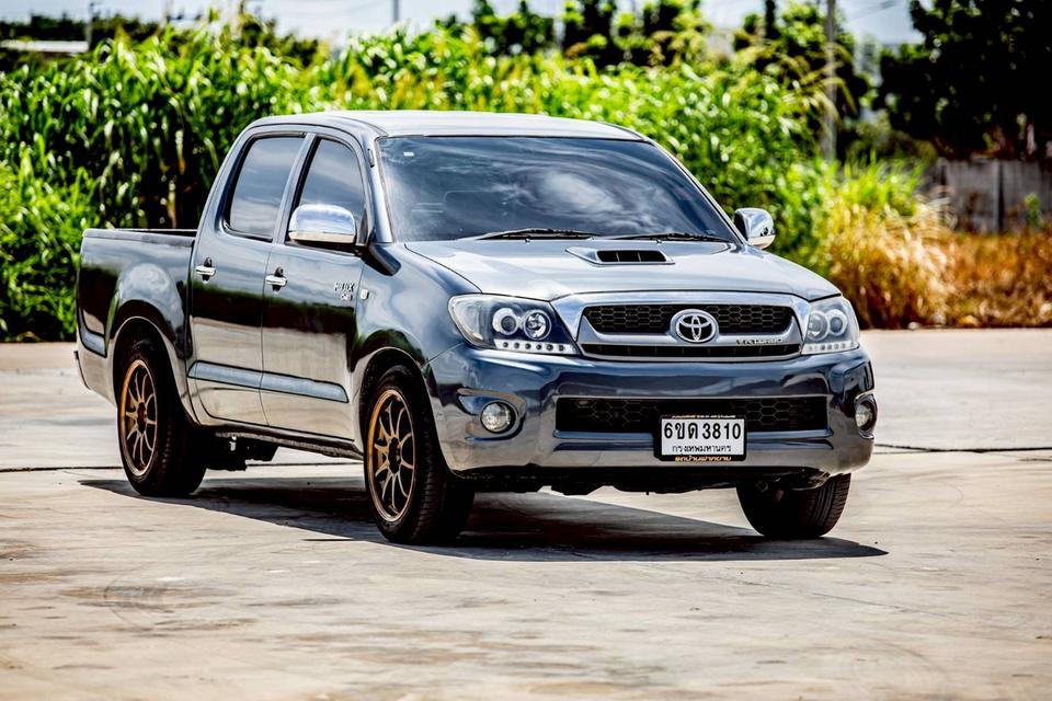 Toyota Vigo Double Cab 4 ประตู 2.5E ดีเซล ปี 2010 สีเทา