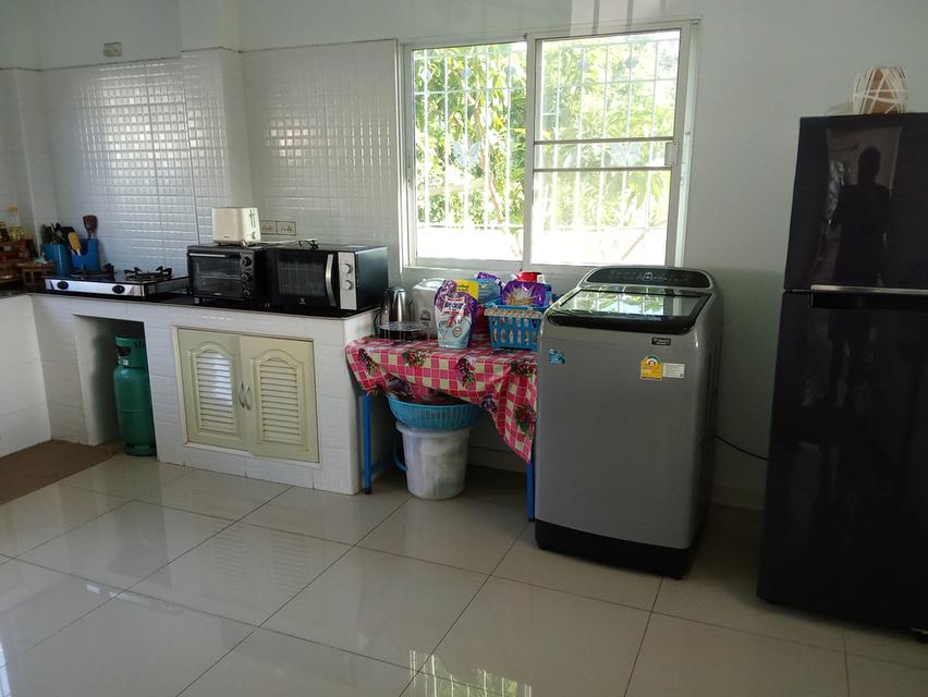 บ้านหรู 2 ชั้น สไตล์โมเดิร์น ใกล้ตลาดเจริญเจริญ ราคา3.95ล้านบาท 5