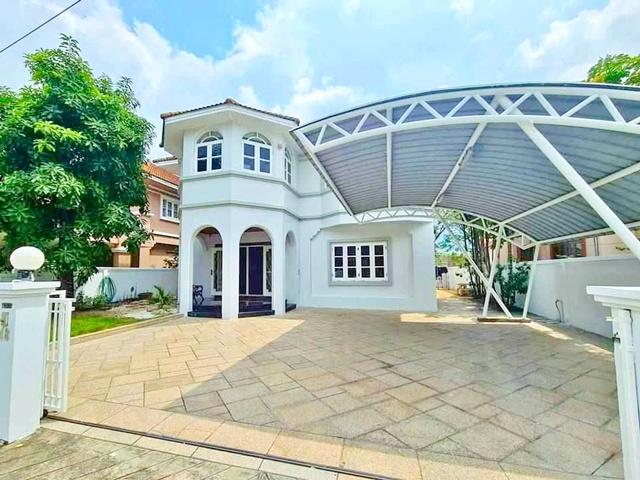 รร.สตรีวิทยา2 ย่านลาดพร้าว จัดเต็มเฟอร์ฯ 90ตร.วา.355 ตร.ม. 5นอน MRT วัชรพล 2.7กม. บ้านเดี่ยว 2 ชั้นหรูหรา 4 น้ำ 1