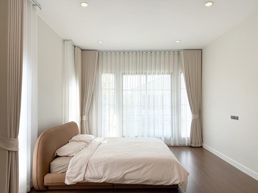 ขายบ้านเศรษฐสิริ วัชรพล-เทพรักษ์ Type: Monro พื้นที่ใช้สอย 205 ตร.ม. ที่ดิน 59.80 ตร.ว. สวนใหญ่ บ้านหันทิศใต้ เป็นส่วนตัว 19