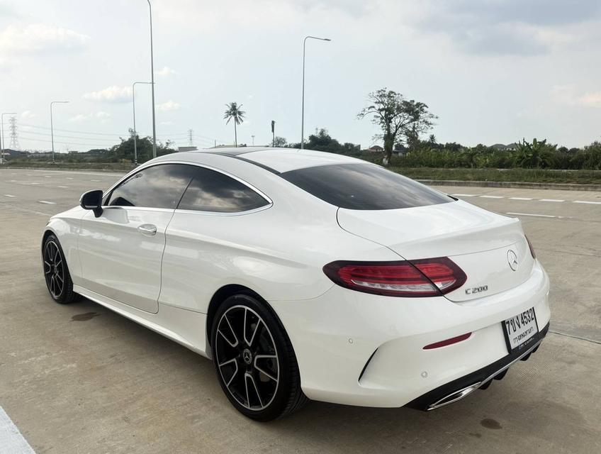 𝐌𝐄𝐑𝐂𝐄𝐃𝐄𝐒​ 𝐁𝐄𝐍𝐙​ 𝐂𝟐𝟎𝟎​ 𝐂𝐎𝐔𝐏𝐄​ 𝐀𝐌𝐆​ 𝐃𝐘𝐍𝐀𝐌𝐈𝐂 2021 สีขาว 4