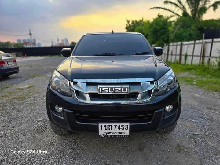 Isuzu D-Max มือสอง สีดำสวย