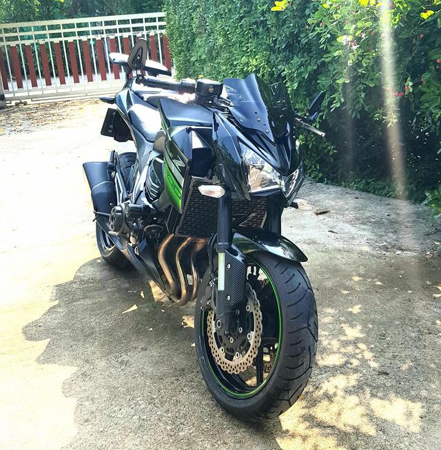 KAWASAKI  z800 6