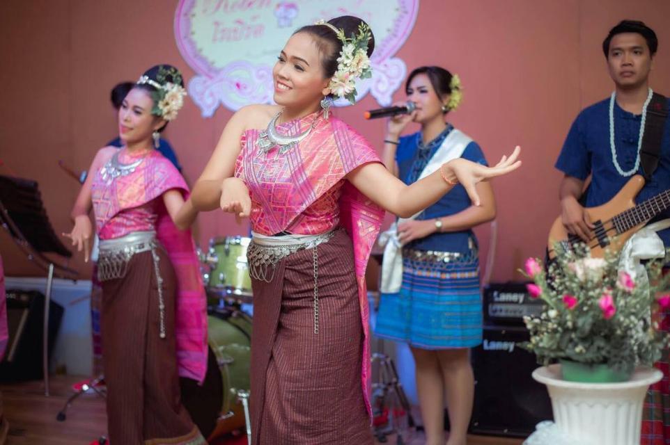 ศิลป์อีสาน การแสดงอีสาน การแสดงดนตรี รูปย่อยที่ 2